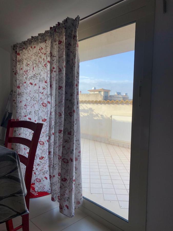 Ferienwohnung Mansarda Mentana Vittoria Exterior foto